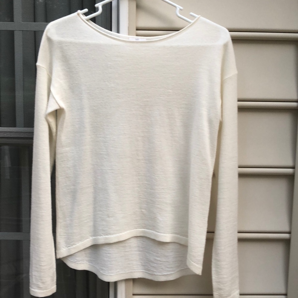 High/low ivory sweater!